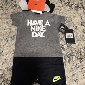Nike Black and Gray Two-Piece Set
